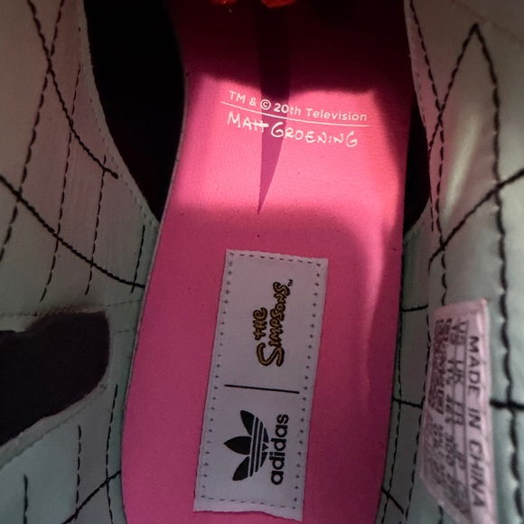 adidas Pro Model 80s
The Simpsons Poochie main image 7